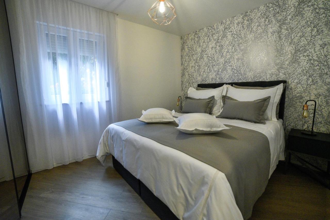 Luxury Apartment Knezovic Sinj Exterior foto